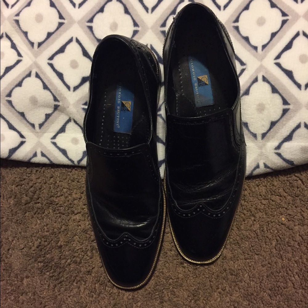 Men’s Black Slip-On Dress Shoes